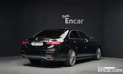 Mercedes-Benz E-Class 2021 2.0 автомат (гидро), миниатюра 2