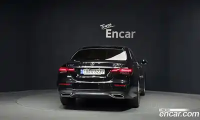Mercedes-Benz E-Class 2021 2.0 автомат (гидро), миниатюра 4