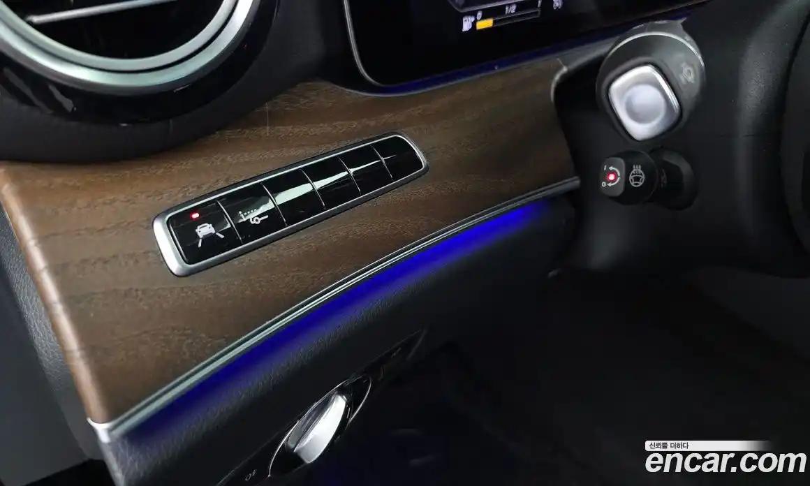 Mercedes-Benz E-Class 2019 2.0 автомат (гидро), фото 27
