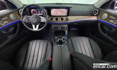 Mercedes-Benz E-Class 2019 2.0 автомат (гидро), миниатюра 10
