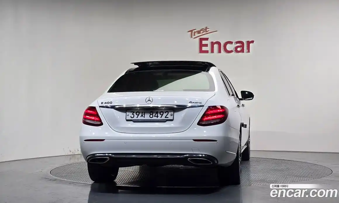 Mercedes-Benz E-Class 2018 3.0 автомат (гидро), фото 4