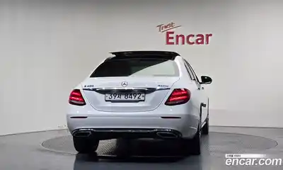 Mercedes-Benz E-Class 2018 3.0 автомат (гидро), миниатюра 4