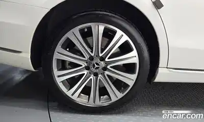 Mercedes-Benz E-Class 2018 3.0 автомат (гидро), миниатюра 5