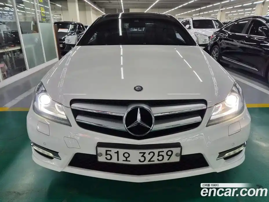 Mercedes-Benz C-Class 2013 2.1 гидро, фото 3