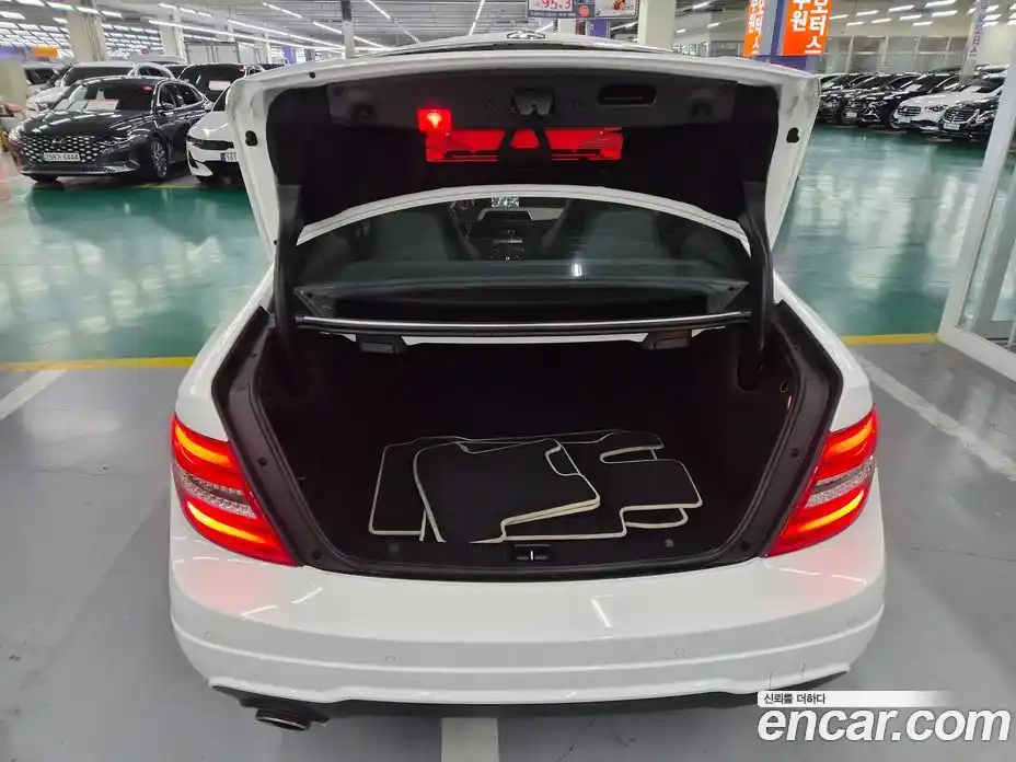 Mercedes-Benz C-Class 2013 2.1 гидро, фото 10