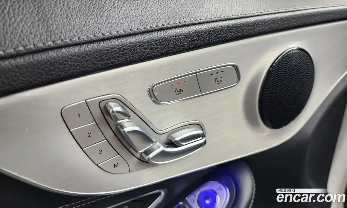 Mercedes-Benz C-Class 2022 2.0 гидро, фото 32