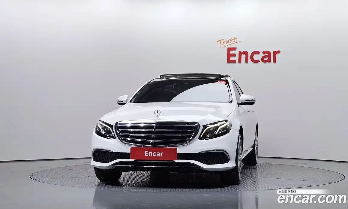 Mercedes-Benz E-Class 2016 2.0 автомат (гидро), фото 3