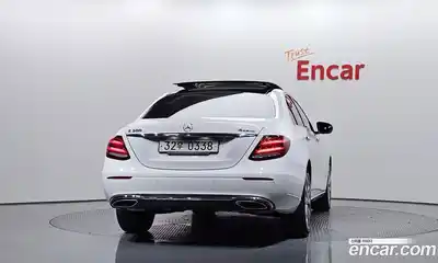 Mercedes-Benz E-Class 2016 2.0 автомат (гидро), миниатюра 4