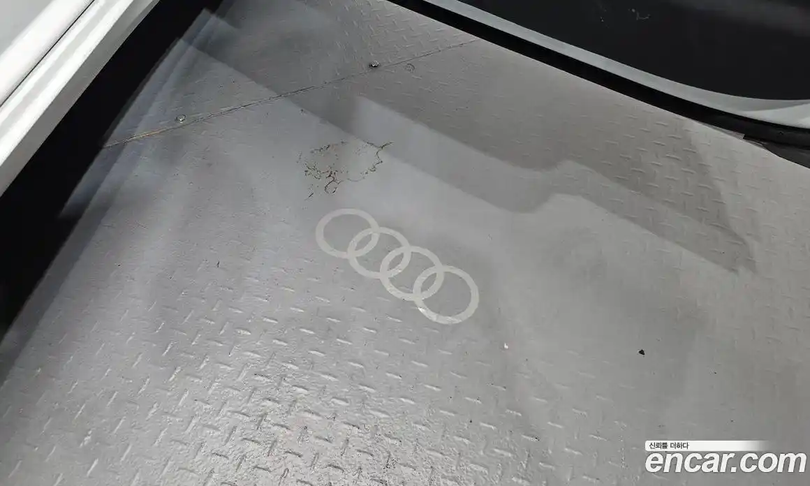 Audi A6 2021 3.0 автомат (гидро), фото 32