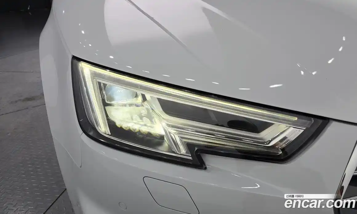 Audi A4 2019 2.0 автомат (гидро), фото 8