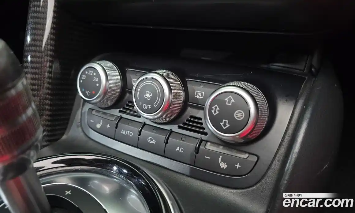 Audi R8 2015 5.2 автомат (гидро), фото 14