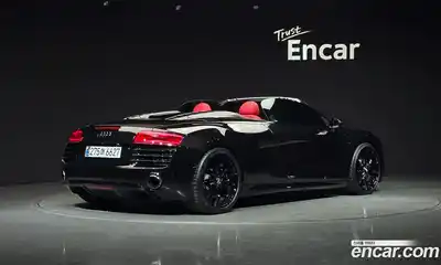 Audi R8 2015 5.2 автомат (гидро), миниатюра 2