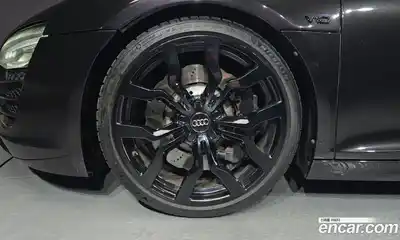 Audi R8 2015 5.2 автомат (гидро), миниатюра 5