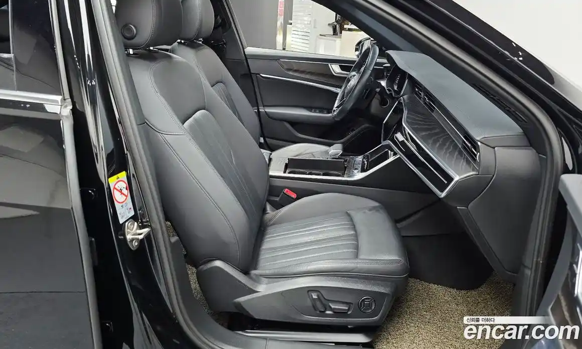 Audi A6 2020 2.0 автомат (гидро), фото 18