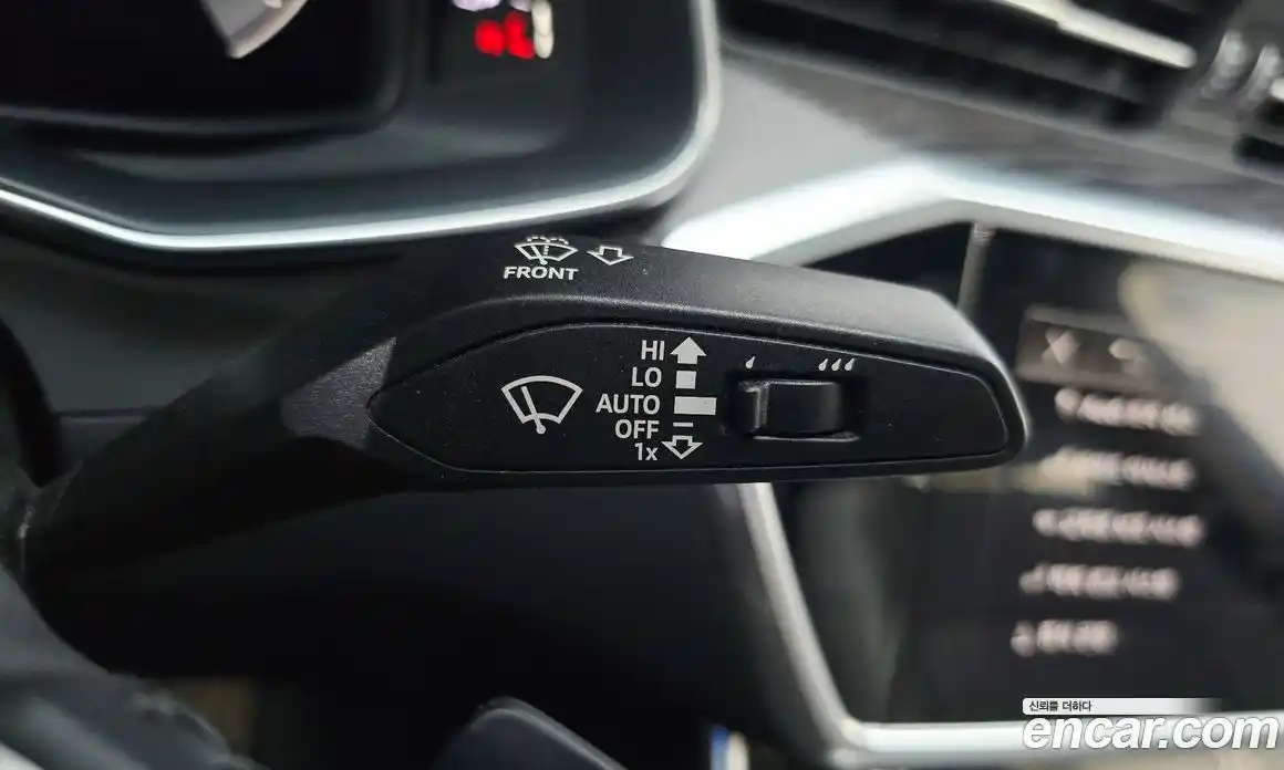 Audi A6 2020 2.0 автомат (гидро), фото 27