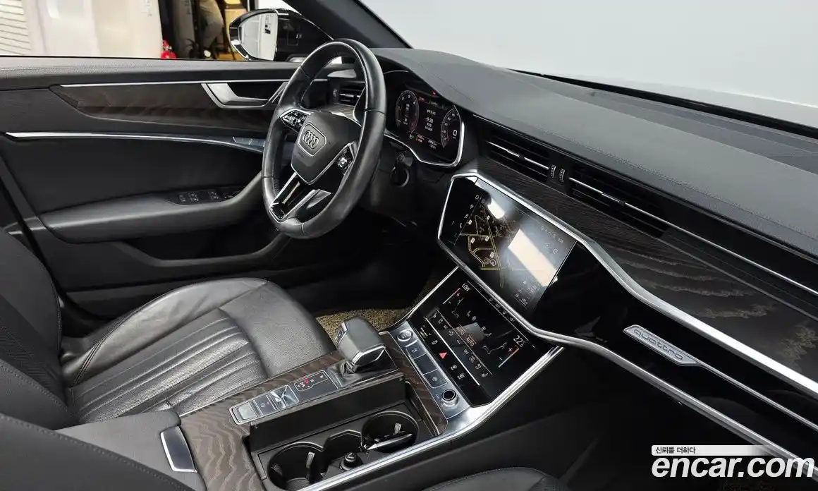Audi A6 2020 2.0 автомат (гидро), фото 32