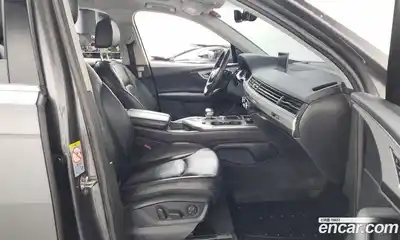Audi Q7 2019 2.0 автомат (гидро), миниатюра 11