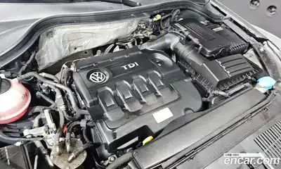 Volkswagen Tiguan 2015 2.0 автомат (гидро), миниатюра 6