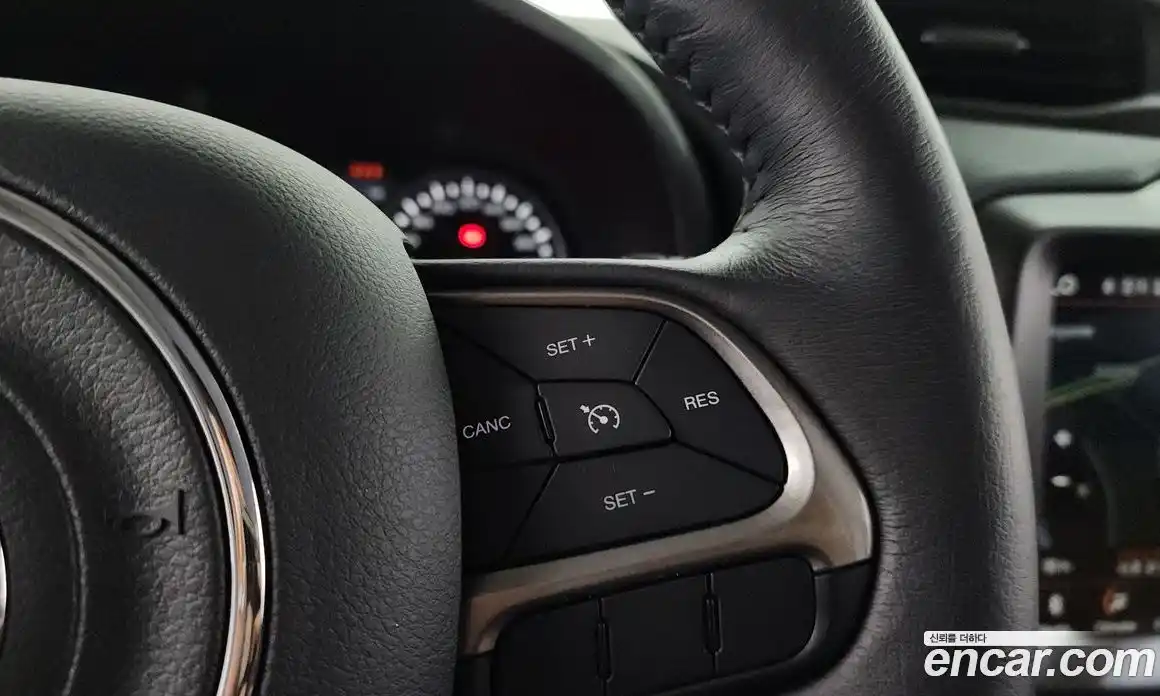 Jeep Renegade 2022 1.3 автомат (гидро), фото 23