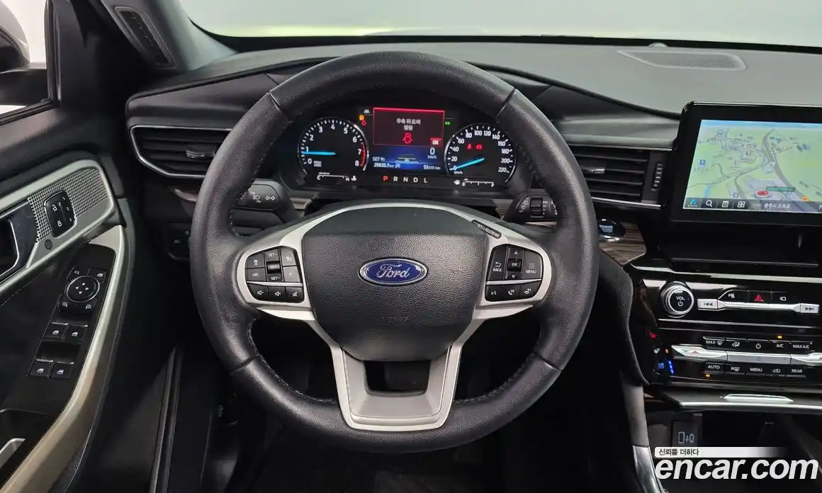 Ford Explorer 2022 2.3 автомат (гидро), фото 19