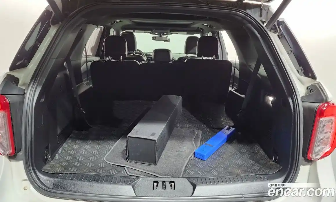 Ford Explorer 2020 2.3 автомат (гидро), фото 25