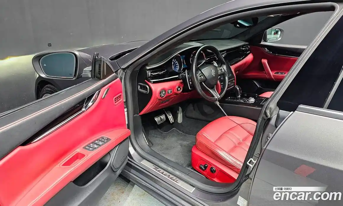 Maserati Quattroporte 2018 3.0 автомат (гидро), фото 16 Maserati Quattroporte 2018 3.0 автомат (гидро), фото 16