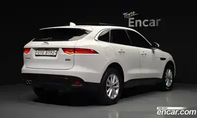 Jaguar F-Pace 2017 2.0 автомат (гидро), миниатюра 2 Jaguar F-Pace 2017 2.0 автомат (гидро), миниатюра 2