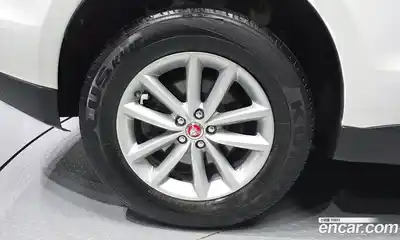 Jaguar F-Pace 2017 2.0 автомат (гидро), миниатюра 5 Jaguar F-Pace 2017 2.0 автомат (гидро), миниатюра 5