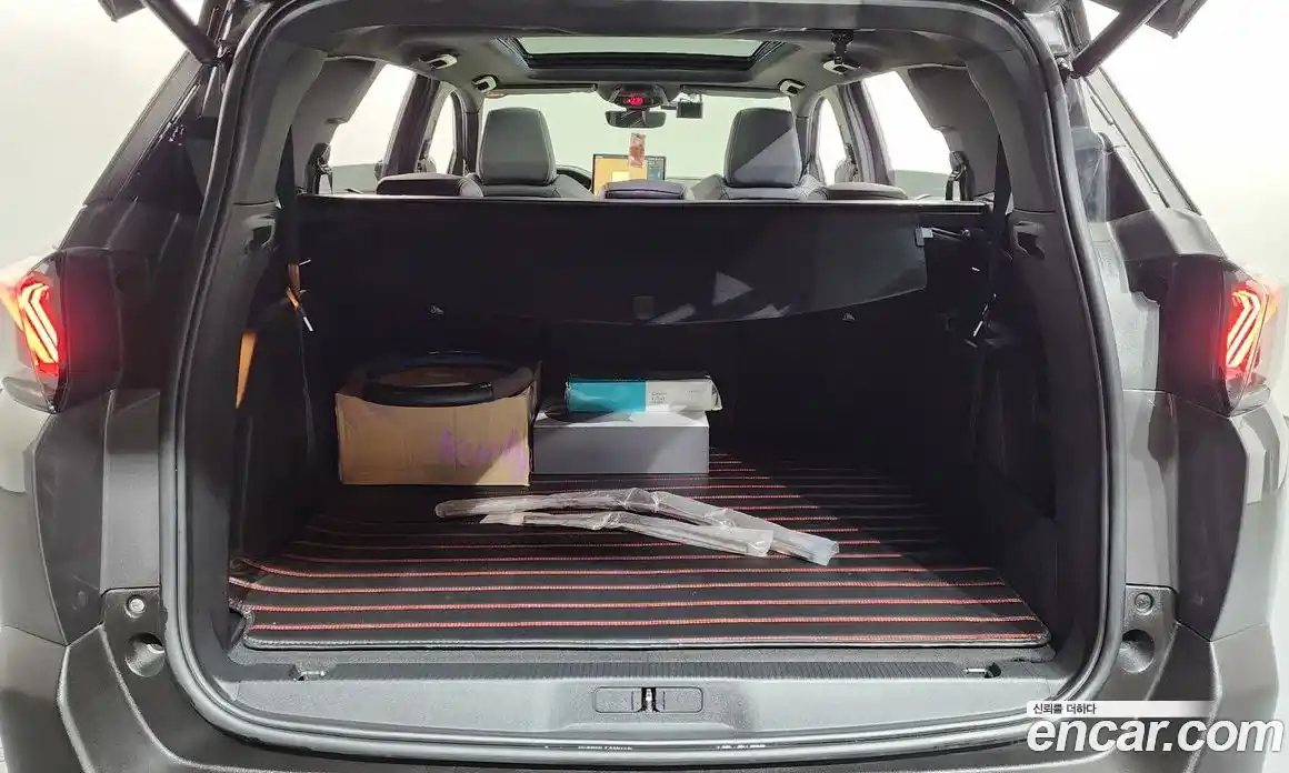Peugeot 5008 2022 1.2 автомат (гидро), фото 25