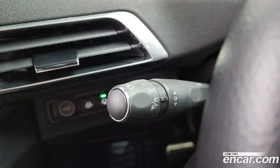 Peugeot 5008 2022 1.2 автомат (гидро), фото 32