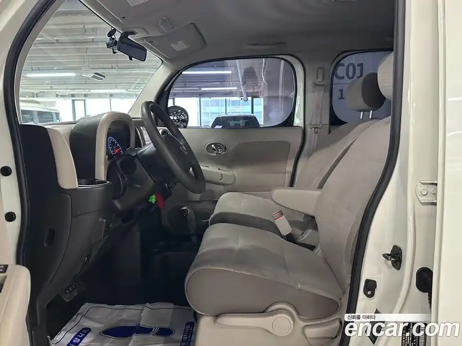 Nissan Cube 2011 1.8 автомат (гидро), фото 8 Nissan Cube 2011 1.8 автомат (гидро), фото 8