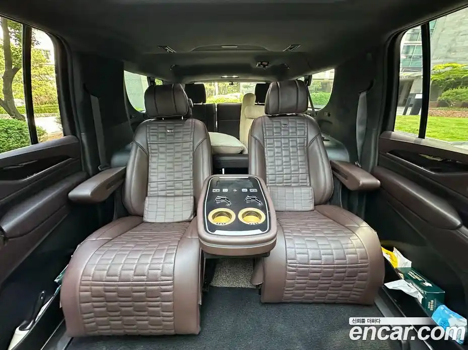 Cadillac Escalade 2021 6.2 автомат (гидро), фото 13 Cadillac Escalade 2021 6.2 автомат (гидро), фото 13