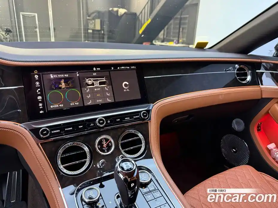Bentley Continental 2021 4.0 автомат (гидро), фото 15