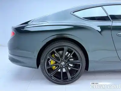 Bentley Continental 2021 4.0 автомат (гидро), миниатюра 6