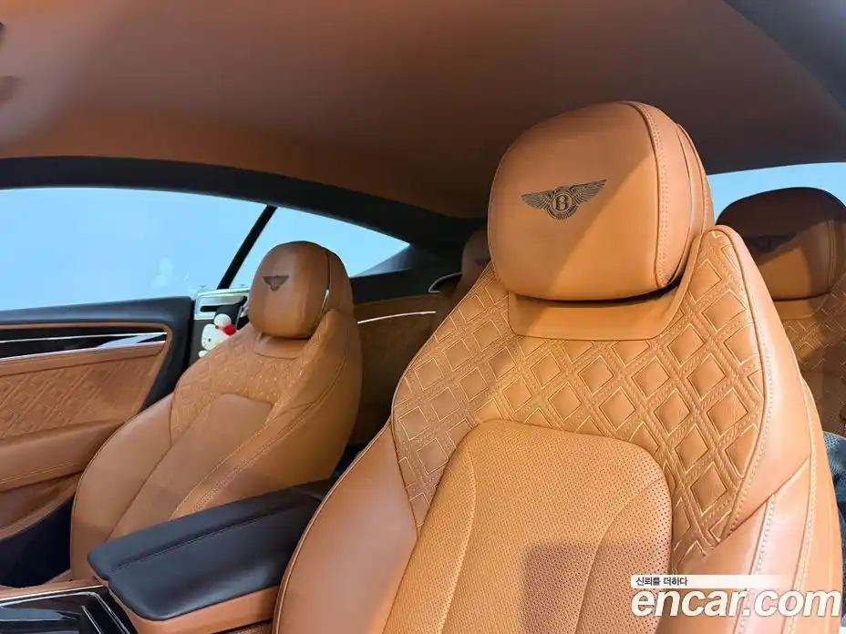 Bentley Continental 2021 4.0 автомат (гидро), фото 10