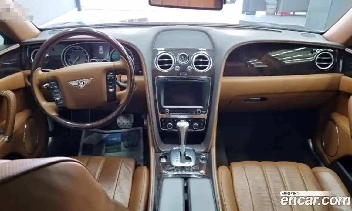 Bentley Flying Spur 2014 6.0 автомат (гидро), фото 7 Bentley Flying Spur 2014 6.0 автомат (гидро), фото 7
