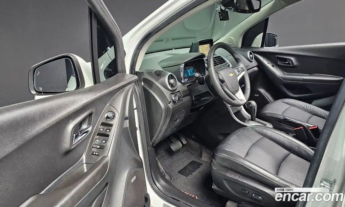 Chevrolet Trax 2015 1.4 автомат (гидро), фото 12