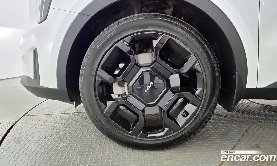 Kia Sorento 2024 2.5 автомат (гидро), фото 5