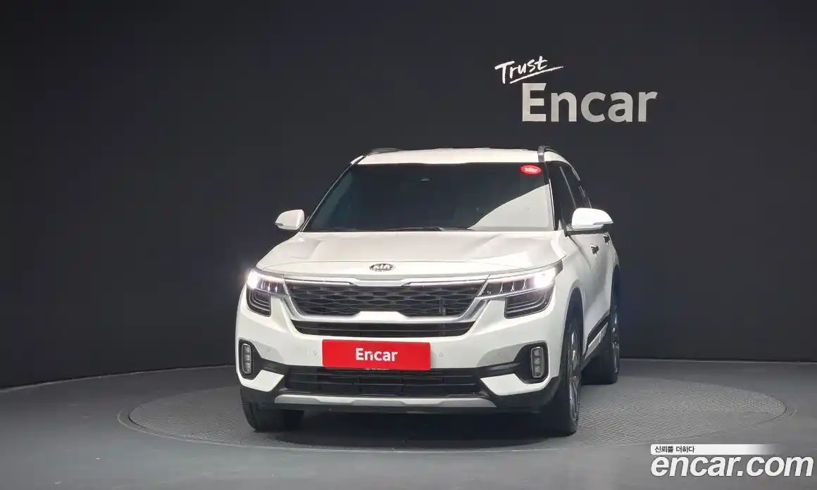 Kia Seltos 2020 1.6 автомат (гидро), фото 3