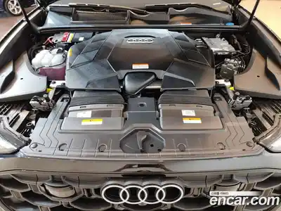 Audi Q8 2024 3.0 автомат (гидро), миниатюра 6