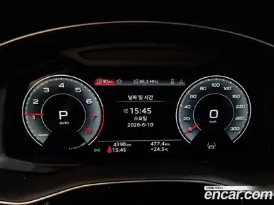 Audi Q8 2024 3.0 автомат (гидро), миниатюра 8