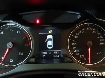 Audi A4 2009 2.0 автомат (гидро), миниатюра 8
