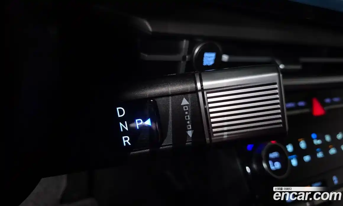 Hyundai Santa Fe 2024 2.5 автомат (гидро), фото 12