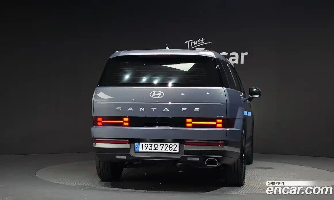 Hyundai Santa Fe 2024 2.5 автомат (гидро), фото 4