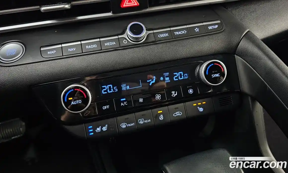 Hyundai Avante 2022 1.6 автомат (гидро), фото 27