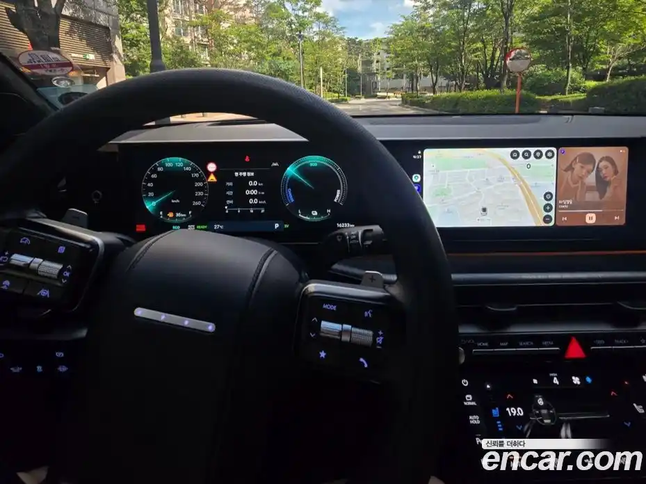 Hyundai Grandeur 2025 1.6 автомат (гидро), фото 8