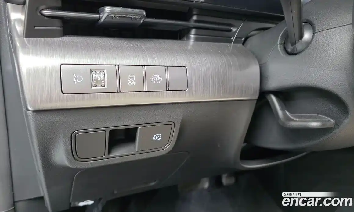 Hyundai Kona 2023 1.6 автомат (гидро), фото 19