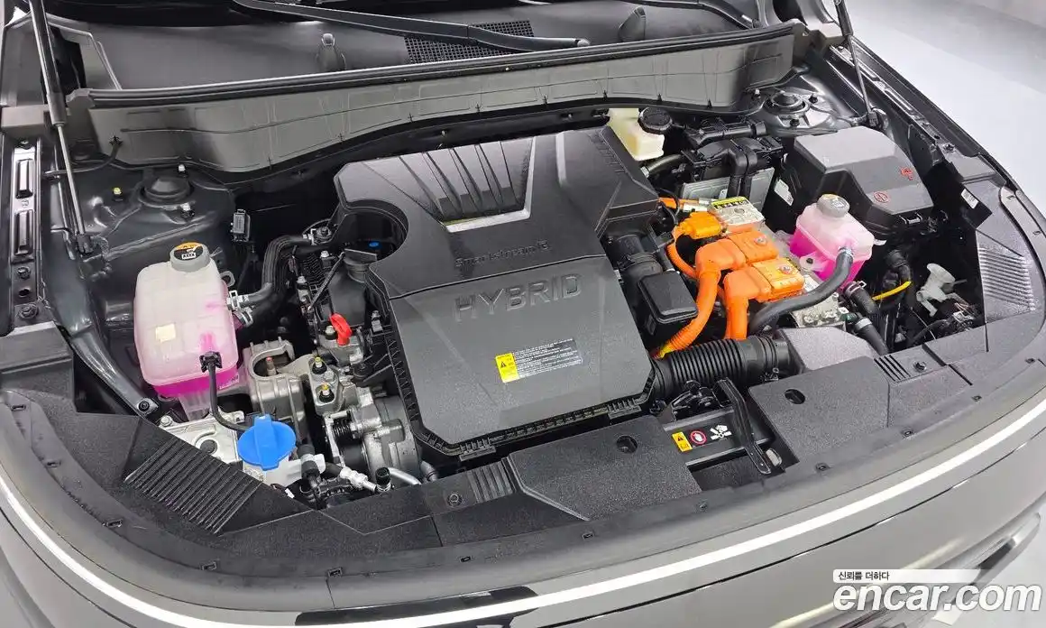 Hyundai Kona 2023 1.6 автомат (гидро), фото 6