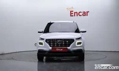 Hyundai Venue 2021 1.6 автомат (гидро), миниатюра 3