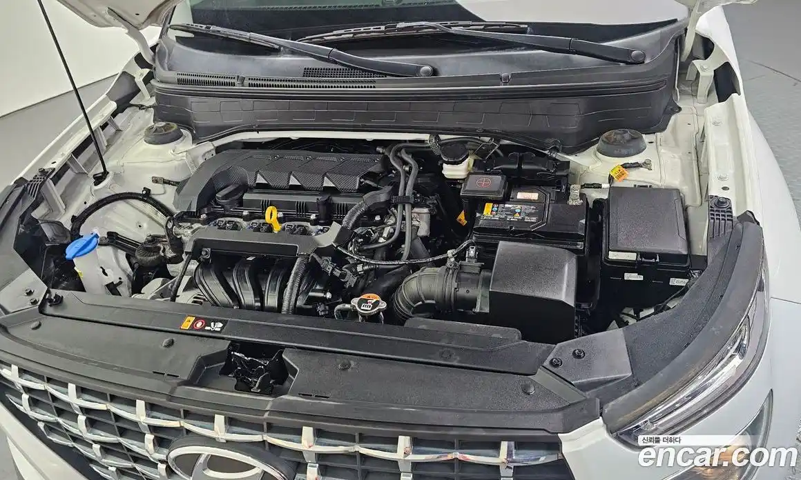 Hyundai Venue 2021 1.6 автомат (гидро), фото 6